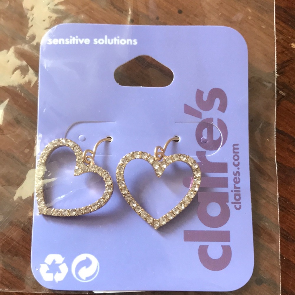 New gold tone heart earrings with stones sensitive solutions